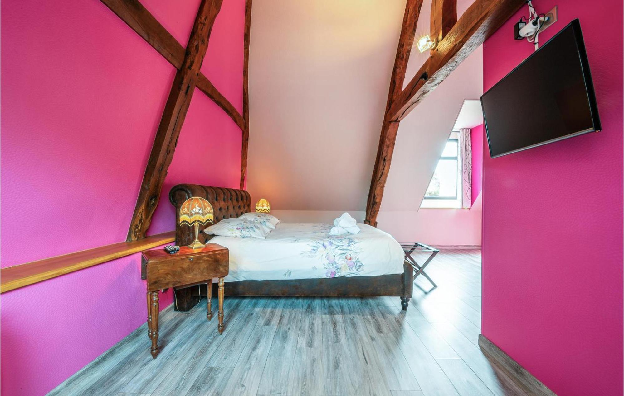 Stunning Home In Paluel With Wifi Ngoại thất bức ảnh